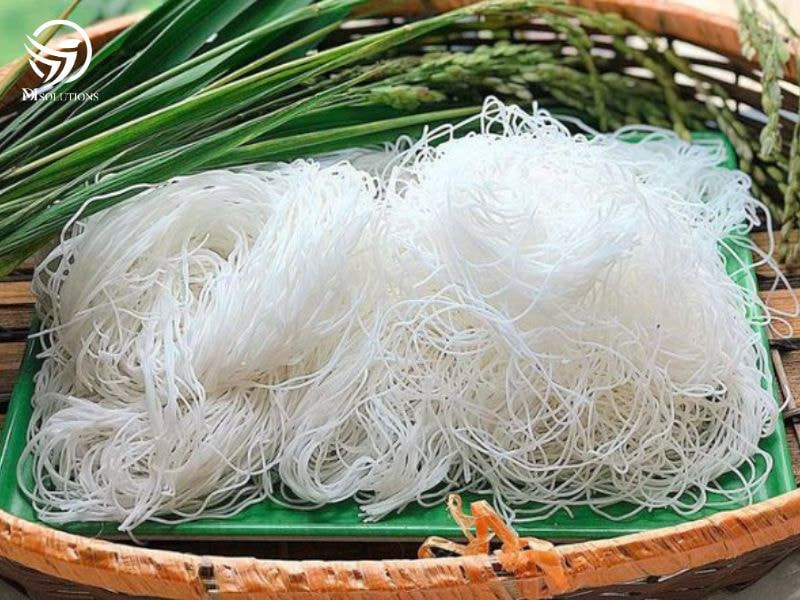 Miến dong giúp cung cấp protein cho cơ thể giúp duy trì các hoạt động sống hàng ngày